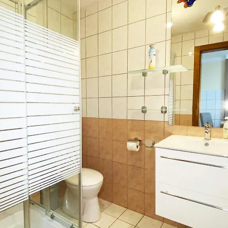 Apartman Siesta Buek - Buekfuerdo Exterior photo