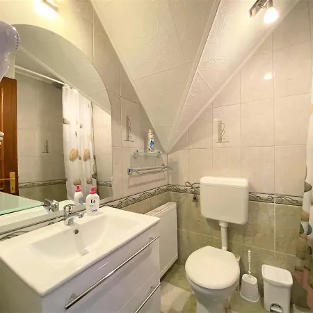 Apartman Siesta Buek - Buekfuerdo Exterior photo