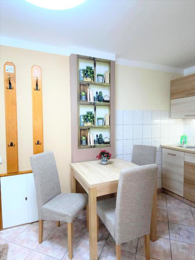 Apartment Siesta - Buekfuerdo