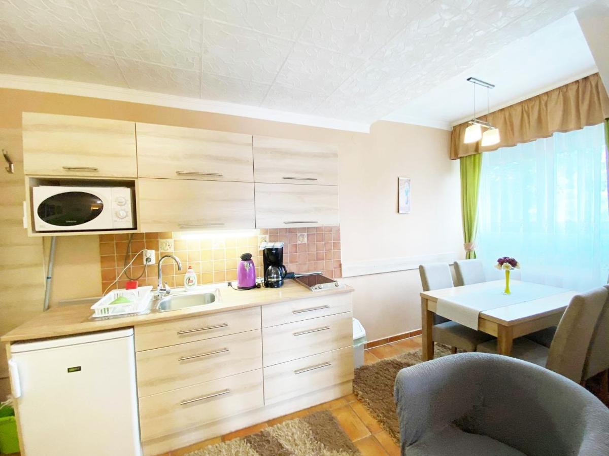 Apartment Siesta - Buekfuerdo
