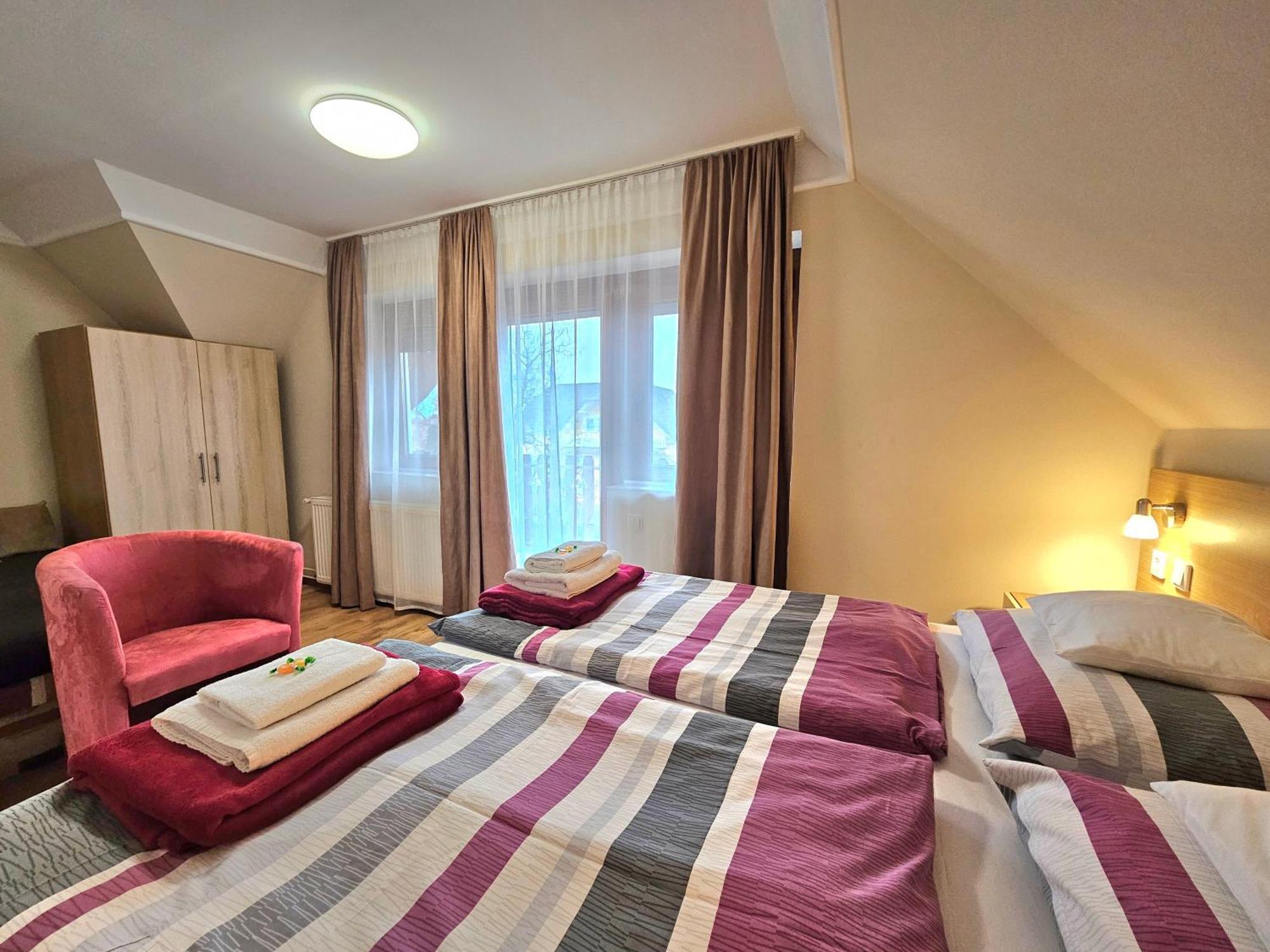 Siesta - Buekfuerdo Apartment Buk