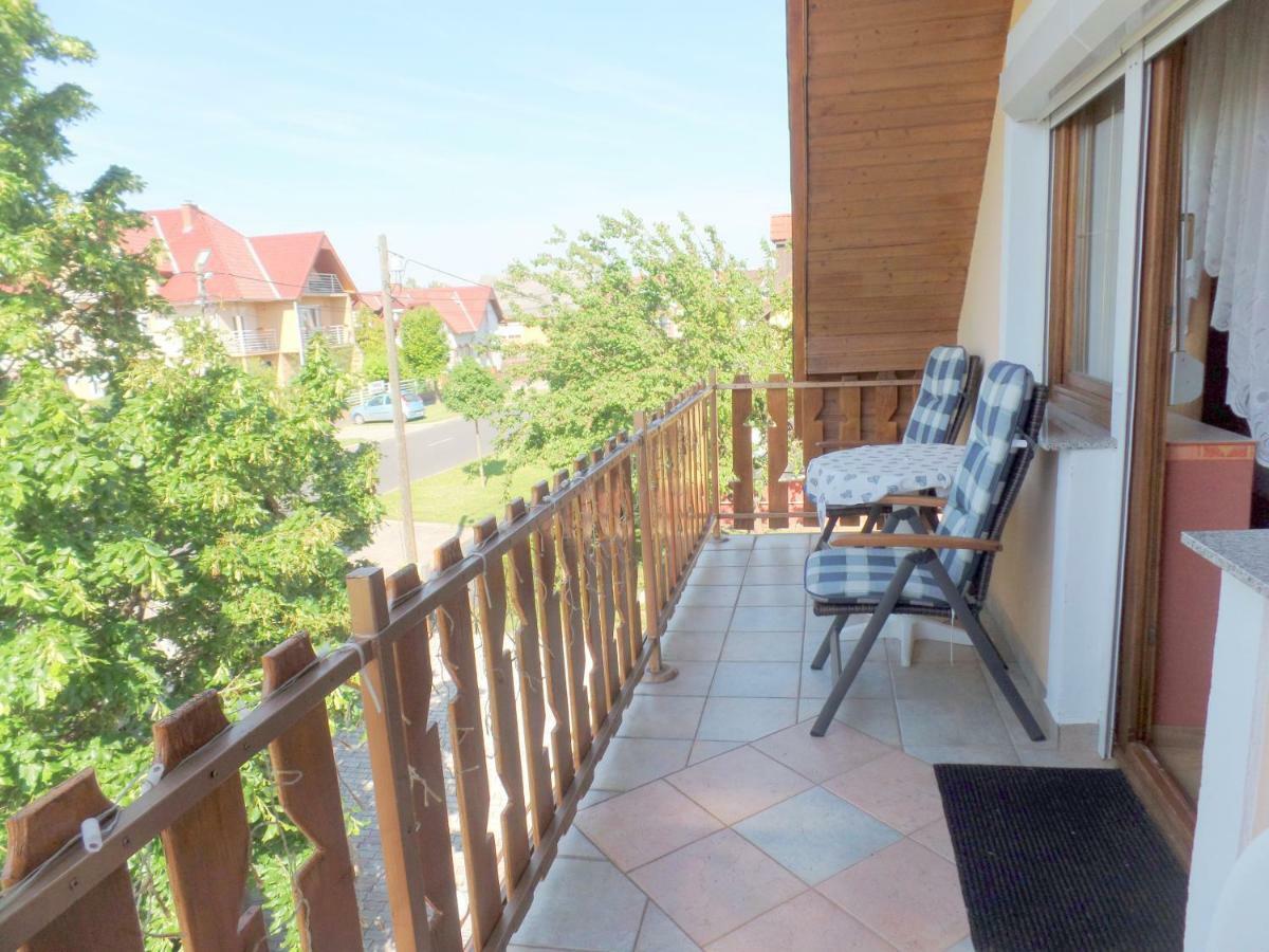 Siesta - Buekfuerdo Apartment